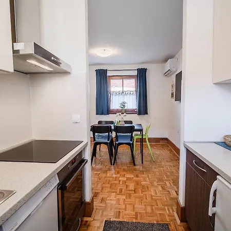 Апартаменты House Alenka Terme Catez *