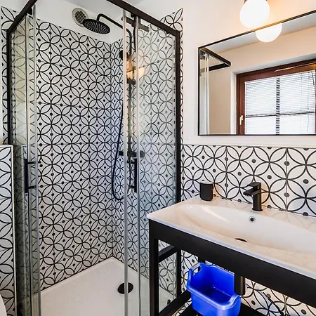 아파트 House Alenka Terme Catez 카테즈 옵 사비