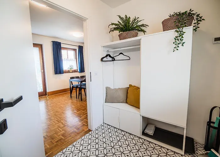 House Alenka Terme Catez شقة